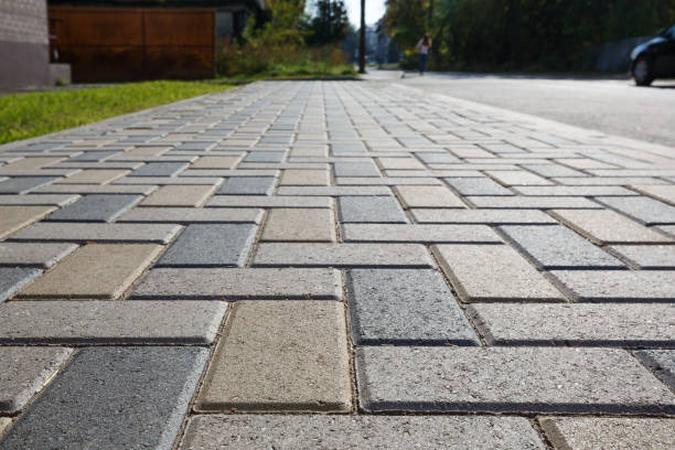Best Professional Driveway Pavers  in Holyoke, MA