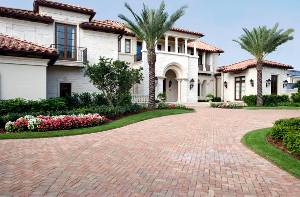 Best Residential Driveway Paver Services  in Holyoke, MA